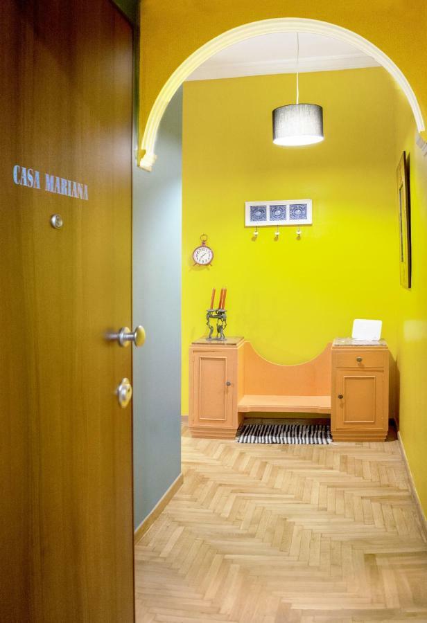 "Casa De Colores", Next To The Metro Athen Eksteriør bilde